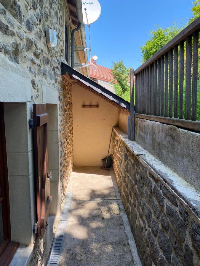 Petit Cocon Au Coeur Du Morvan Montreuillon Eksteriør bilde